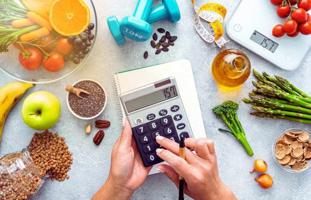 How to Calculate Calorie Deficit